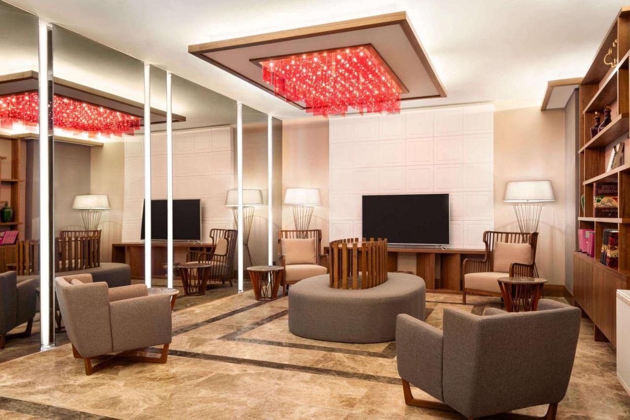 Ramada By Wyndham Nigde Hotell Exteriör bild